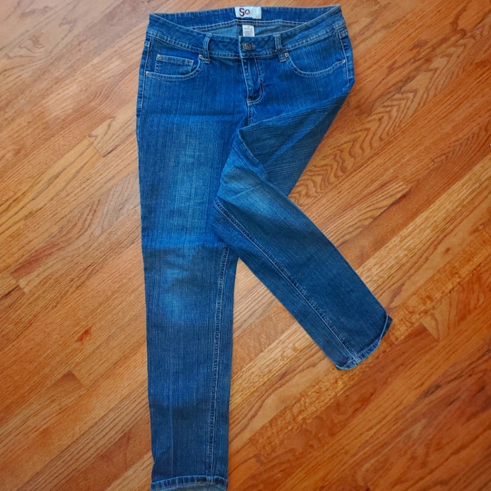 So Jeans